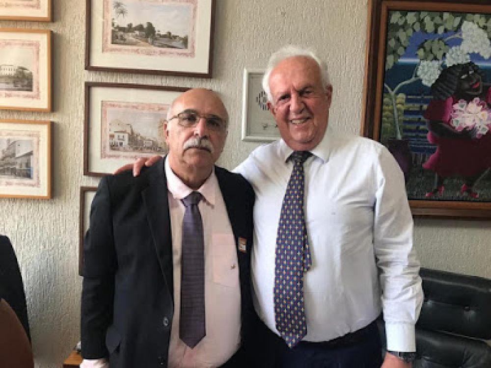 Nogueira, numa das viagens a Bras&iacute;lia, em busca de recursos para o munic&iacute;pio, com o senador pernambucano Jarbas Vasconcelos (MDB)