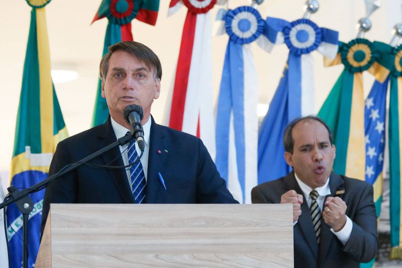 Palácio do PlanaltoSeguir 15/04/2021 Solenidade de Passagem do Comando Militar do Sudeste (São Paulo - SP,15/04/2021) Palavras do Presidente da República, Jair Bolsonaro. Foto: Isac Nóbrega/PR - (Foto: Isac Nóbrega/PR - 15.04.2021)