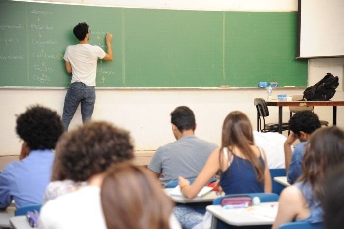 Cursinhos populares oferecem vagas e cursinhos comerciais oferecem bolsa e descontos - (Foto: Cecília Bastos/Jornal USP)