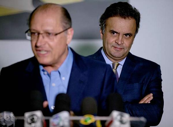 Governador do estado de São Paulo, Geraldo Alkmin (PSDB) e o senador Aécio Neves (PSDB-MG)