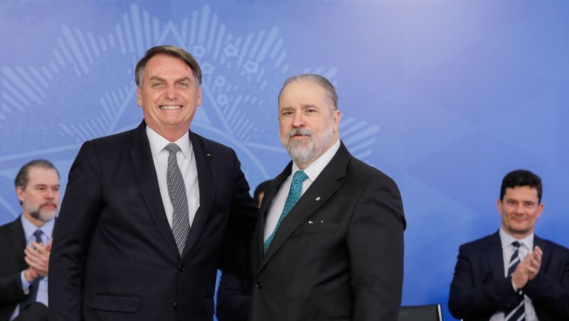 Aras afirmou que presidente não pode ser responsabilizado por ato de ministros - (Foto: Foto: Isac Nóbrega/PR - 26/09/2019)