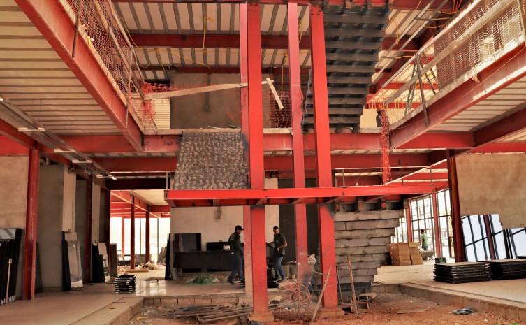 O novo prédio dos bombeiros, onde ficará toda parte administrativa da corporação, é uma construção com três pavimentos, o que totaliza 3.557,79 m² - Foto: Luiz Henrique Machado/Governo do Tocantins