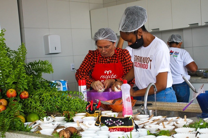 - Aula Inaugural do Formando e Cozinhando realizada nesta terça-feira (4) no IEMA Gastronomia (Foto: Divulgação)