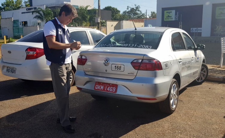 Permissionários devem procurar o órgão para instalação do Selo de Conformidade que é obrigatório para a atuação profissional - Foto: Brenda Ramos/Governo do Tocantins