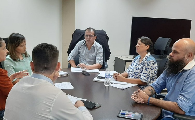 Gestores e equipe técnica dialogaram sobre o andamento dos serviços e o lançamento do novo Portal - Foto: CGE/Governo do Tocantins