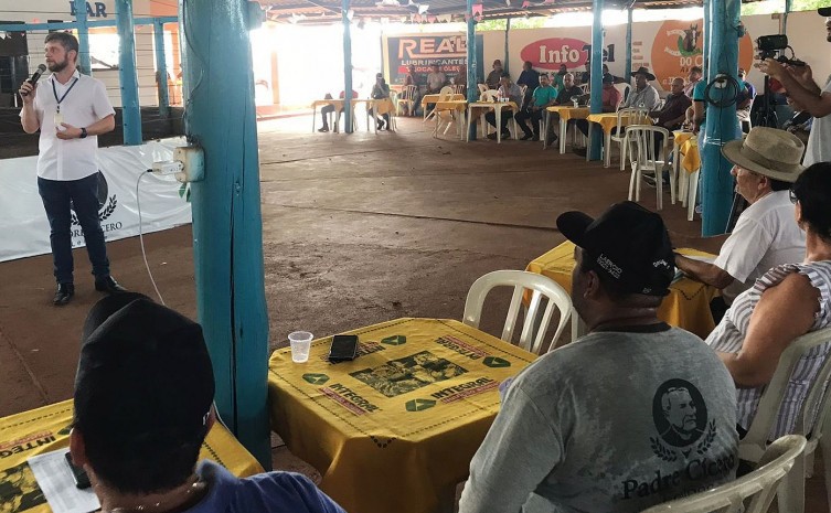 João Eduardo durante a palestra em leilão de Porto Nacional - Foto: Adapec/Governo do Tocantins