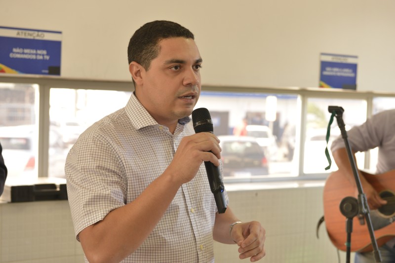 - Diretor-geral do Detran-MA, Hewerton Pereira, falou em ação realizada em comemoração ao Dia do Servidor Público. (Foto: Francisco Bonifácio)