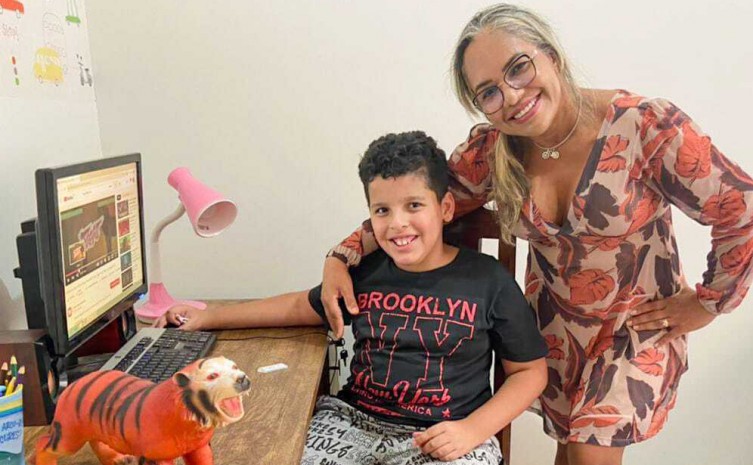 Miria tem percebido uma melhora significativa na resposta interpessoal do Pedro Filipe e ressalta a importância do Servir neste processo - Foto: Sylvia Gondim/Governo do Tocantins