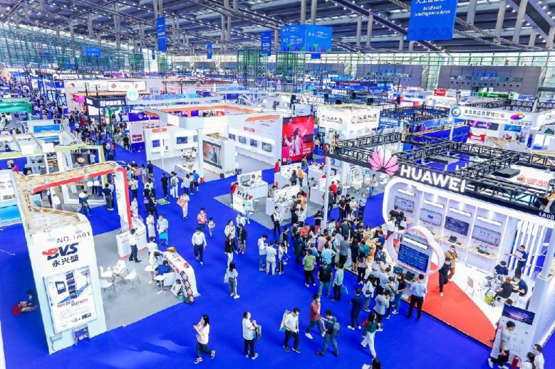 Muitos dos projetos embrionários de tecnologia e inovação que em breve conquistarão o mercado mundial estiveram na China High Tech Fair, realizada entre os dias 15 e 19 de novembro, em Shenzhen. - Foto por: China High Tech Fair - Divulgação