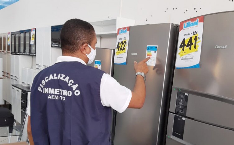 Muitos consumidores aproveitam o período para investir em novos eletrodomésticos e devem observar se o produto atende a legislação vigente - Foto: Brenda Ramos/Governo do Tocantins