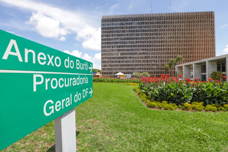 Debora Cronemberger Mendes Pereira