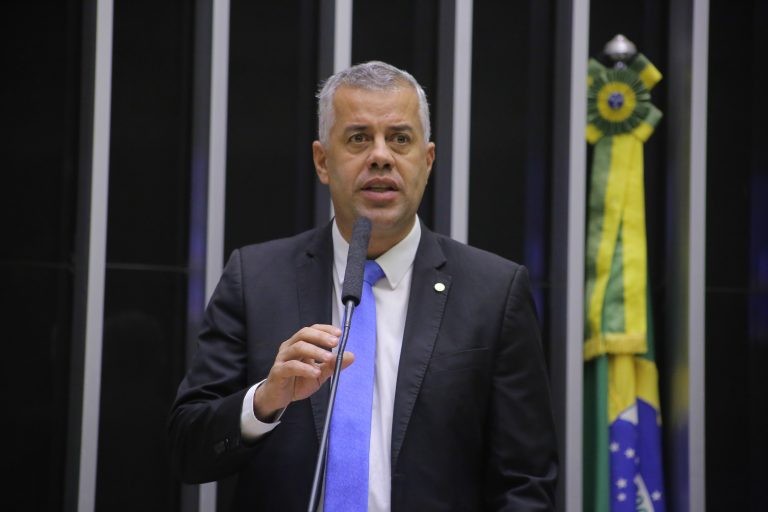 Evair Vieira de Melo: limite atual de manejo sustentável da reserva legal é restritivo - (Foto: Paulo Sérgio/Câmara dos Deputados)