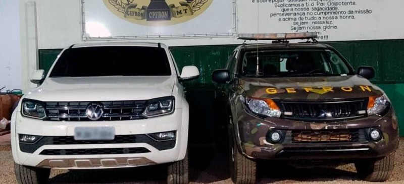 O veículo VW Amarok, avaliado em mais de R$ 181 mil, seria levado para a Bolívia