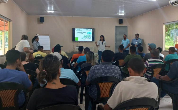 Pessoas da comunidade durante realização do curso oferecido pelo Naturatins e Ruraltins - Foto: Naturatins/Governo do Tocantins