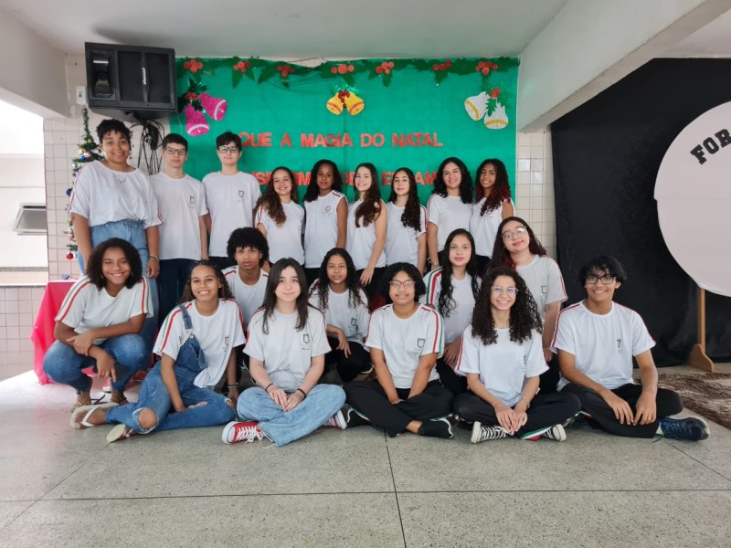 Estudantes da Emef Maria Olíria aprovados no Ifes e Sesi