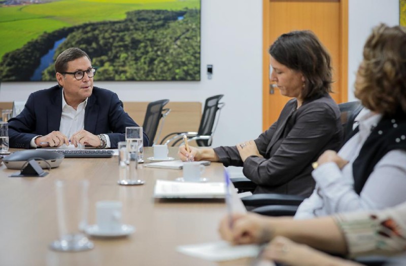 secretário Mauro Carvalho, recebe agência alemã de cooperação internacional - Foto por: Michel Alvim - SECOM / MT