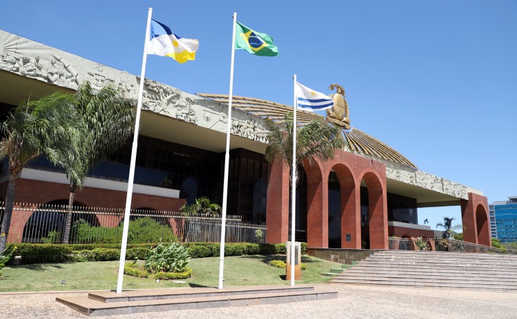 Governo do Tocantins antecipa pagamento de salário de dezembro aos servidores, encerrando os pagamentos das folhas do exercício de 2022 - Foto: Tharson Lopes/Governo do Tocantins