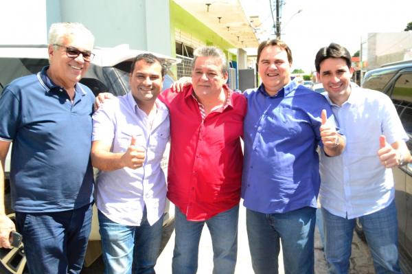 Foto: Fernando Lima (da esquerda para a direita, Antônio Moraes, João Velozo, Sílvio Costa, Romero Pimentel e Sílvio Costa Filho).
