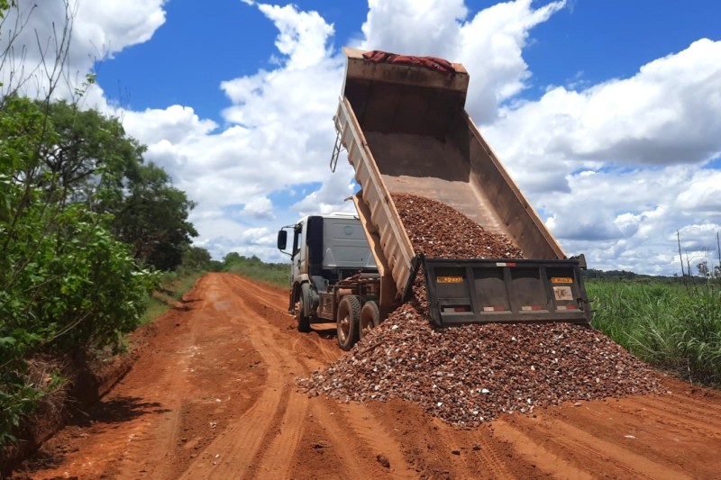 Quadras receberam limpeza e retirada de itens inservíveis descartados irregularmente; administração da cidade lembra que moradores devem colaborar, não jogando lixo em áreas públicas | Foto: GDF Presente