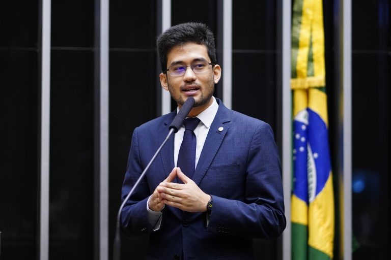 Kim Kataguiri, autor da proposta - (Foto: Pablo Valadares/Câmara dos Deputados)