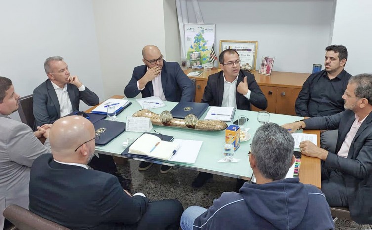 Integrantes do Conselho discutiram o relatório de acompanhamento de medidas aprovadas pelo grupo e a elaboração de uma minuta de Instrução Normativa - Foto: Governo do Tocantins
