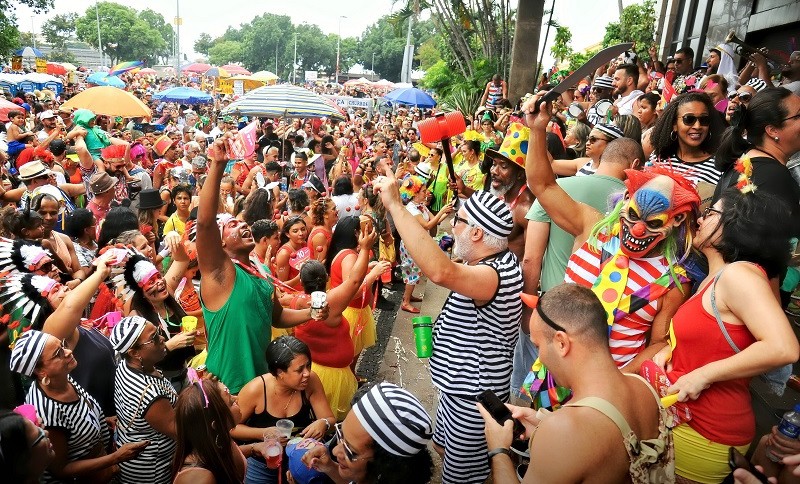 O carnaval acontecerá nos dias 04 e 11 de fevereiro.