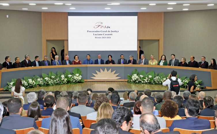 Durante a posse, o PGJ Luciano Casaroti reforçou a parceria do Ministério Público com o Governo do Tocantins - Foto: Antonio Gonçalves/Governo do Tocantins