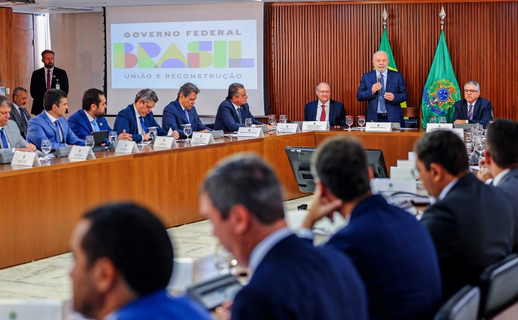 O Fórum de Governadores teve seu primeiro encontro presencial em 2023 com o presidente Lula nesta sexta-feira, 27 - Foto: Ricardo Stuckert/Governo Federal