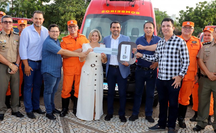 O governador Wanderlei Barbosa explicou que o ato faz parte de um processo de planejamento contínuo do Corpo de Bombeiros Militar - Foto: Governo do Tocantins
