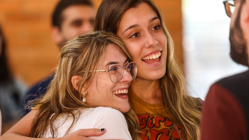 Na Escola Professor Sarmento Leite, alegria marcou reencontro de alunos e professores -Foto: Gustavo Mansur/Secom