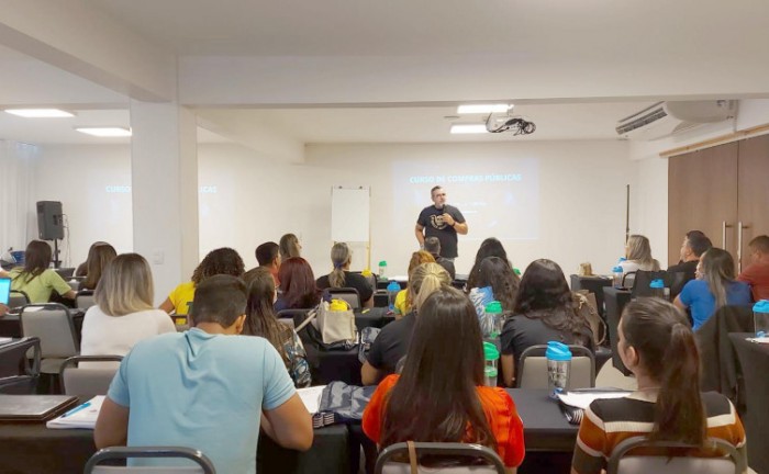 Objetivo da pesquisa é obter informações sobre cursos de capacitação que atendam às necessidades dos servidores - Foto: Angel Lima/Governo do Tocantins