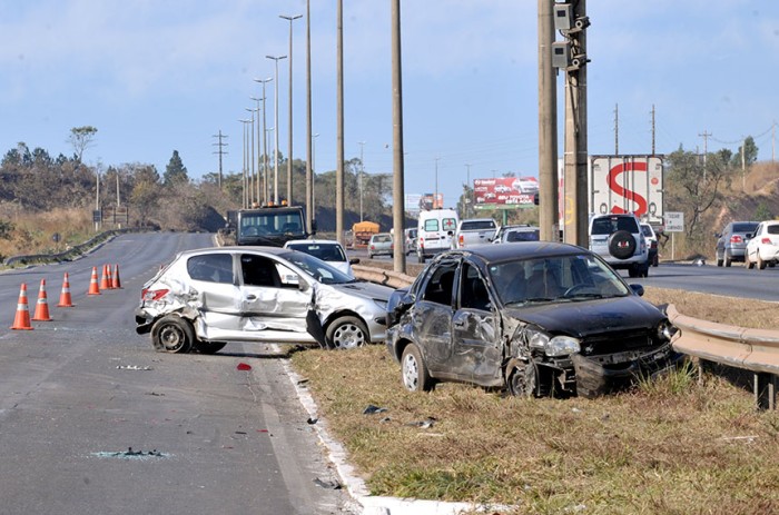 O DPVAT é seguro obrigatório destinado a compensar motoristas e pedestres vítimas de acidentes de trânsito - Renato Araujo/ABr
