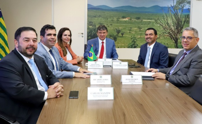 Capacitação profissional e a inclusão dos jovens tocantinenses no mercado de trabalho foram pautas da audiência do governador Wanderlei Barbosa com o ministro do Desenvolvimento Social, Assistência, Família e Combate à Fome, Wellington Dias, nesta quarta-