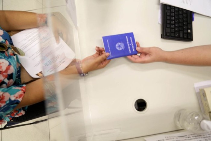 Segundo deputado, terceirização precariza relações trabalhistas - (Foto: Gilson Abreu/AEN)