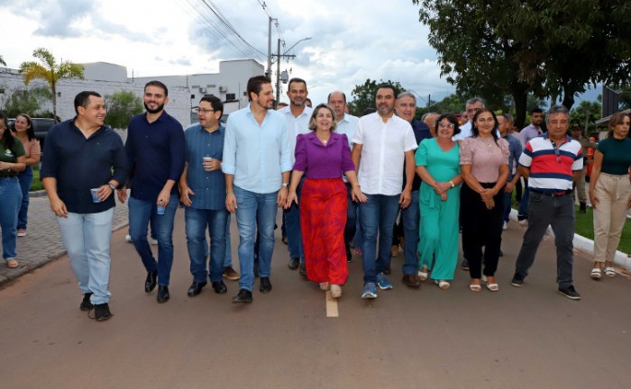 A inauguração do recapeamento asfáltico da Avenida Fortaleza, em Guaraí, fez parte da programação das comemorações dos 53 anos de emancipação política do município - Foto: Esequias Araújo/Governo do Tocantins
