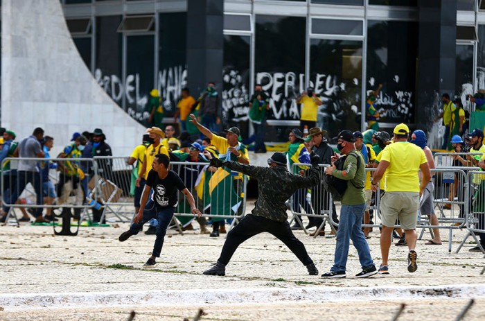 As manifestações de 8 de janeiro resultaram em ataques à sedes dos Três Poderes - Marcelo Camargo/Agência Brasil