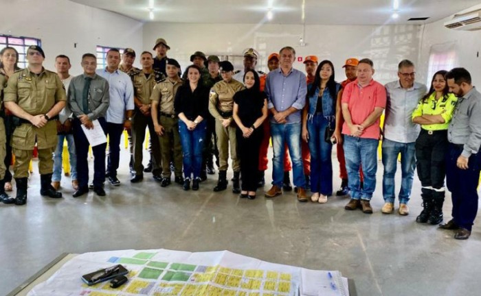 Em reunião, secretário da Seagro, Jaime Café, instituições e forças militares debatem a segurança na Agrotins 2023 - Foto: Jerfeson Nascimento/Governo do Tocantins