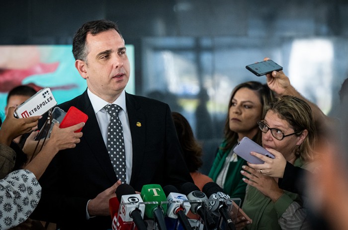Em coletiva, Pacheco informou que adiamento foi decidido após pedido de lideranças da maioria dos partidos - Pedro Gontijo/Senado Federal