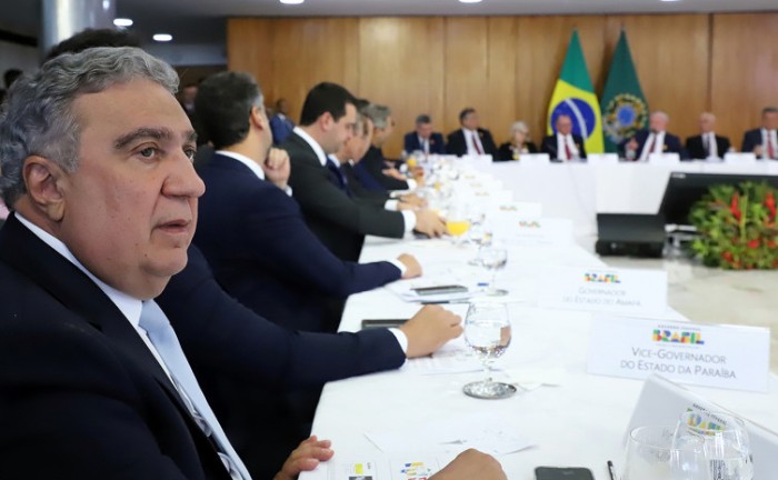 Vice-governador Laurez Moreira participa de encontro com o presidente da república para discutir segurança nas escolas - Foto: Mariana Di Pietro/Governo do Tocantins