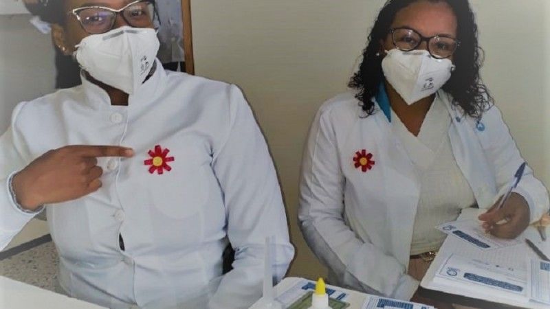 Profissionais promovem o Maio Vermelho na Unidade de Saúde Moab Caldas, em Porto Alegre - Foto: Divulgação SES