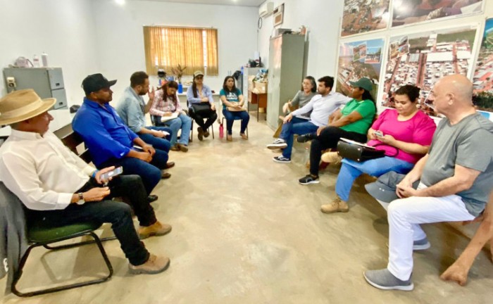 Governo e parceiros reúnem-se para debater o projeto reciclável - Foto: Jerfeson Nascimento/Governo do Tocantins