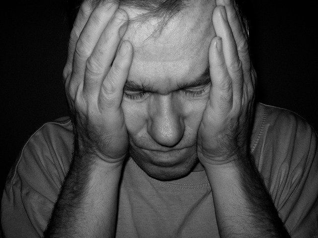 Mais de 50% da população mundial sofre com dores de cabeça ao longo de um ano - (Foto: Pixabay)