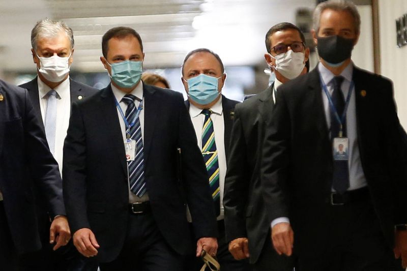 Pazuello chegou ao Senado por volta de 8h50 - (Foto: Adriano Machado/ REUTERS 19.05.2021)