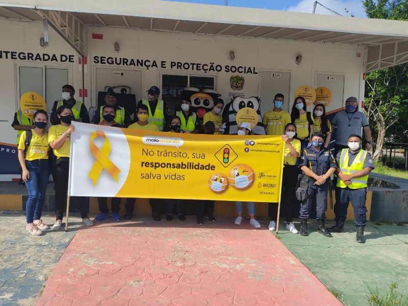 Ação teve como objetivo, conscientizar motoristas, passageiros, pedestres e a população em geral - FOTO: Divulgação/PM-AM