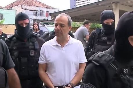 Sérgio Cabral foi condenado em mais de 13 ações penais que somam mais de 280 anos de prisão - (Foto: Reprodução RecordTV Rio)