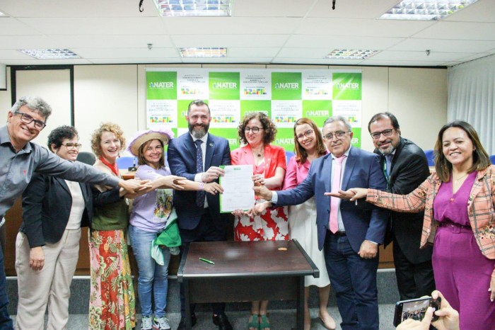 - Parceria assinada para execução da Chamada de Assistência Técnica e Extensão Rural para Mulheres (Foto: Divulgação)