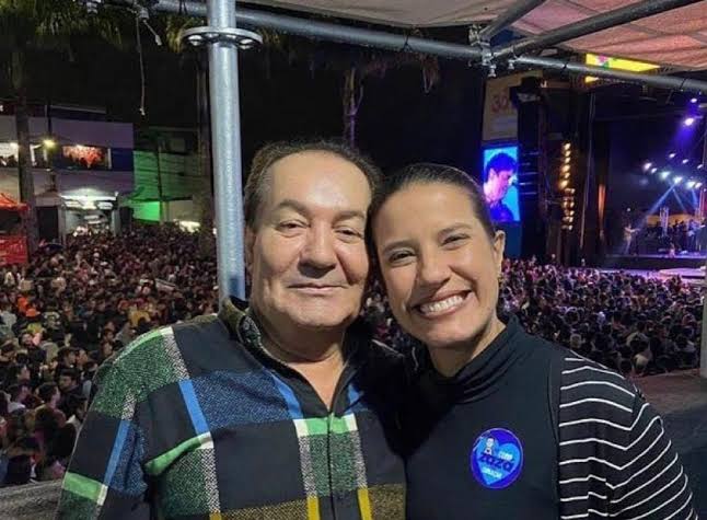 Foto: Deputado Izaías Régis e a Governadora Raquel Lyra durante o Festival de Inverno de Garanhuns / Divulgação.
