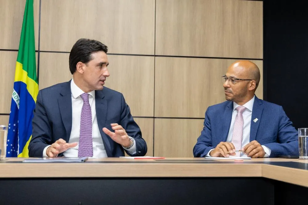 Encontro será com Silvio Costa Filho, ministro de Portos e Aeroportos, presidente do COMAGSUL, prefeito Marivaldo Pena e outros representantes de municípios.