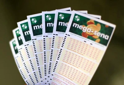 Caixa reajusta preços da Mega-Sena, Quina, Lotofácil e outras modalidades de loteria / Foto: Rafa Neddermeyer/Agência.