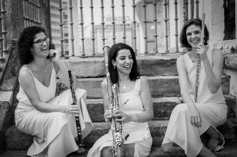 Fotos: Trio Capitu - Diana Sandes / Edson Cordeiro - Gal Oppido